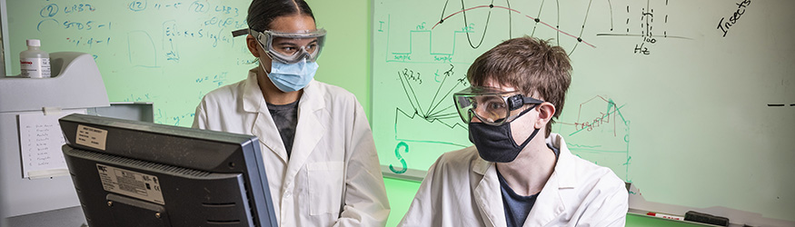 photo of students working in a lab