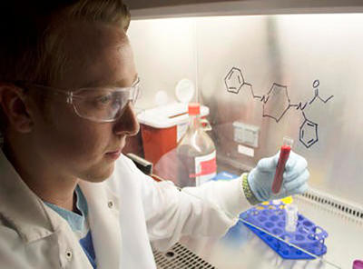 Image of Chemistry student Kraig Strayer